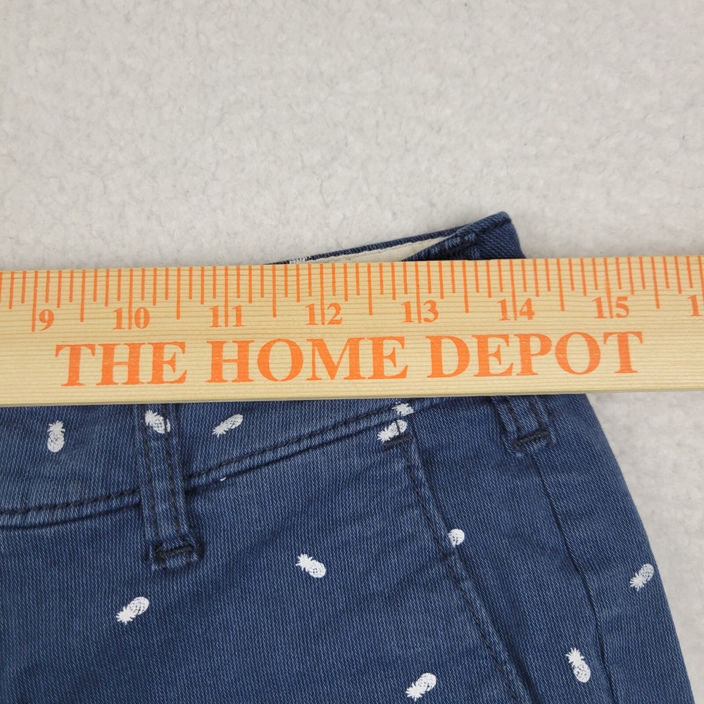 Hollister Epic Flex Flat Front Shorts Mens 28 Blue Pineapple Print 7 Inch Inseam - Picture 2 of 9